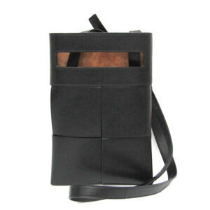 BOTTEGA VENETA Black Leather Intrecciato Shoulder Bag